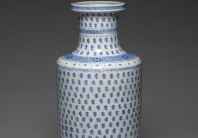 图片[3]-Vase with dish-shaped mouth and hundred long life characters in underglaze blue, Qing dynasty, Kangxi reign, 1662-1722-China Archive